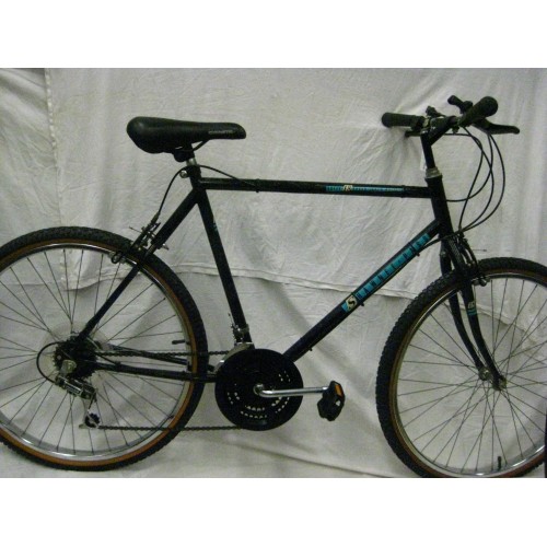 BIKE USED - HUFFY SHAWNEE PASS ATB