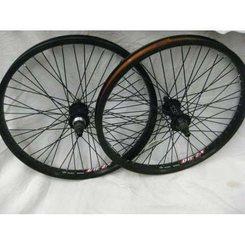 WHEEL 20" SET REDLINE SEALED BEARING WHEEL 20" SET REDLINE SEALED BEARING